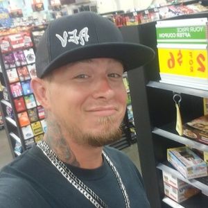 Meet your Posher, Joshua